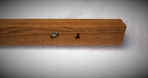 Modern Style Hanger Keyhole Detail